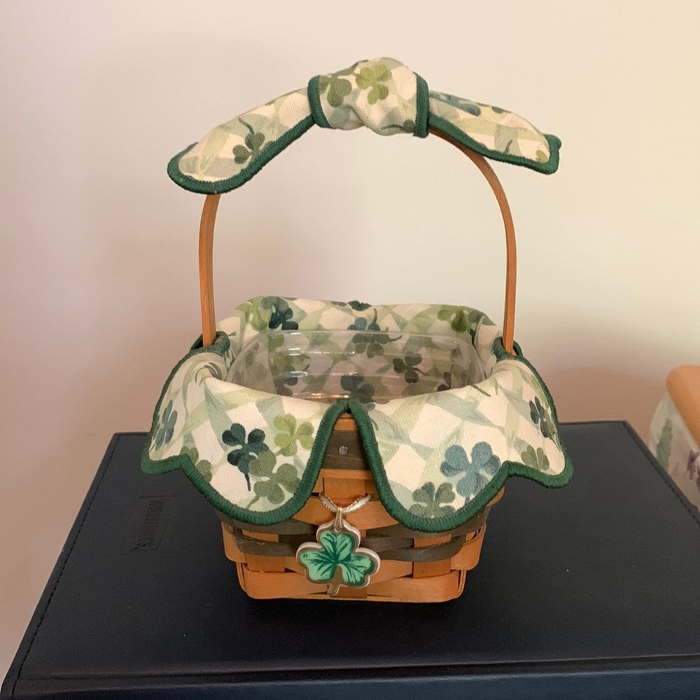Longaberger shamrock basket 1998
